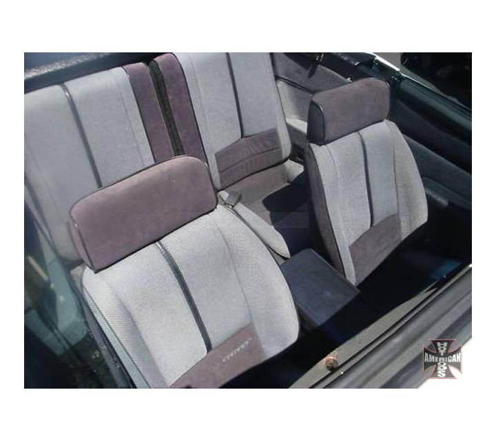Clean Interior Seats - No rips 